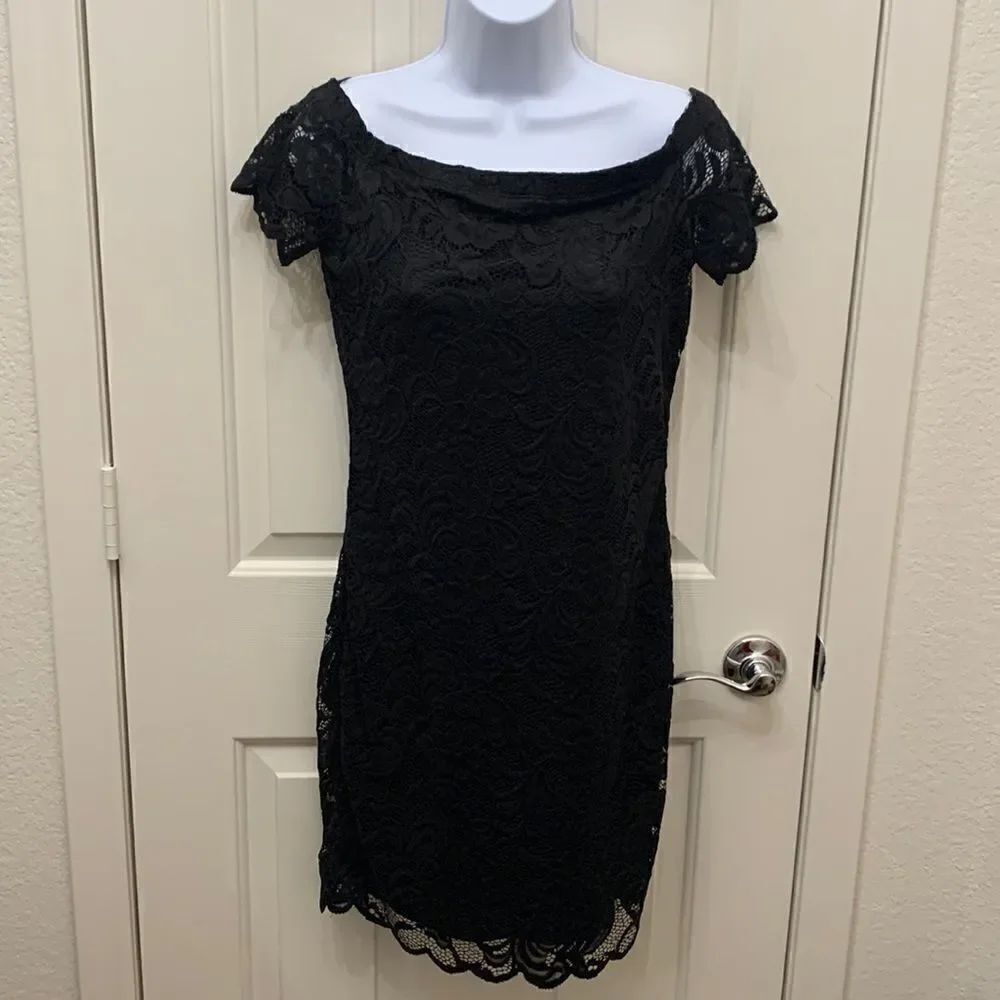 Ambiance Size Large Black Off Shoulder Short Sleeve Lace Floral Pattern Dress